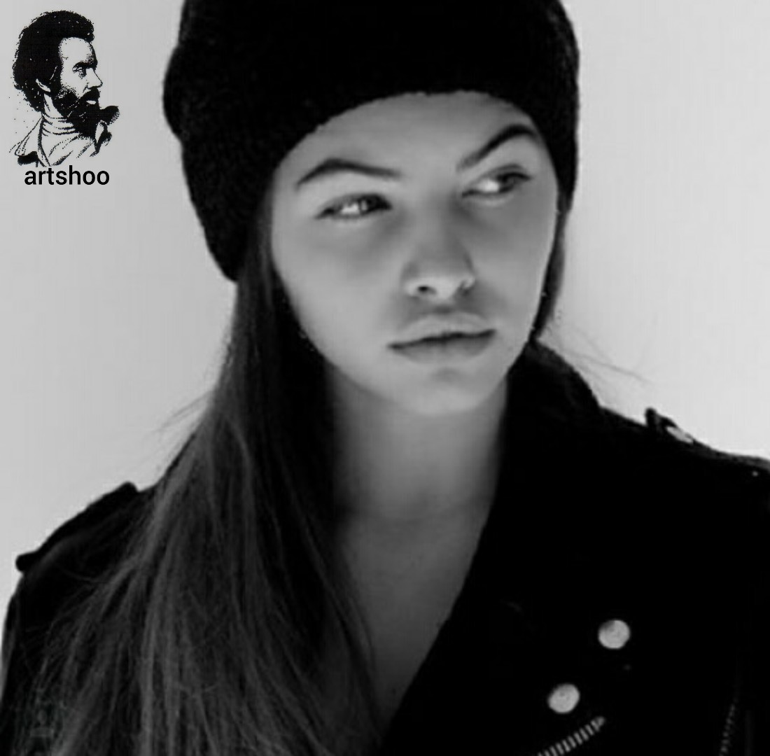 مدل سیاه قلم اورژینال